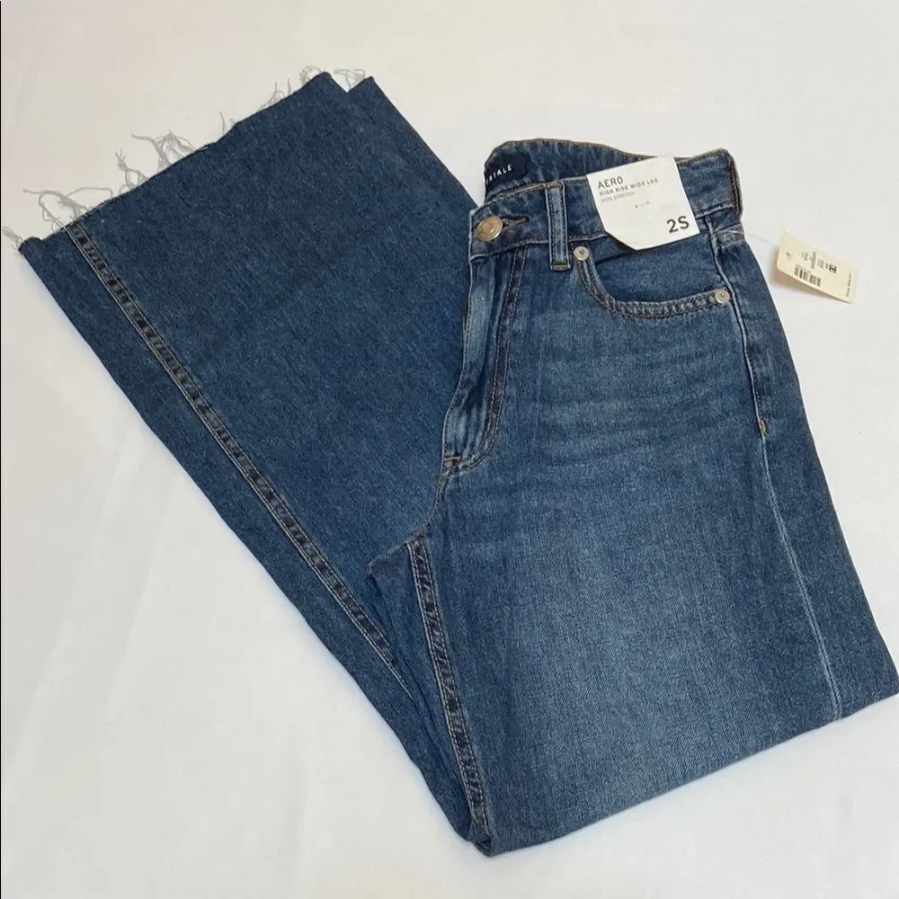 Aeropostale High Rise Wide Leg Non Stretch Jeans